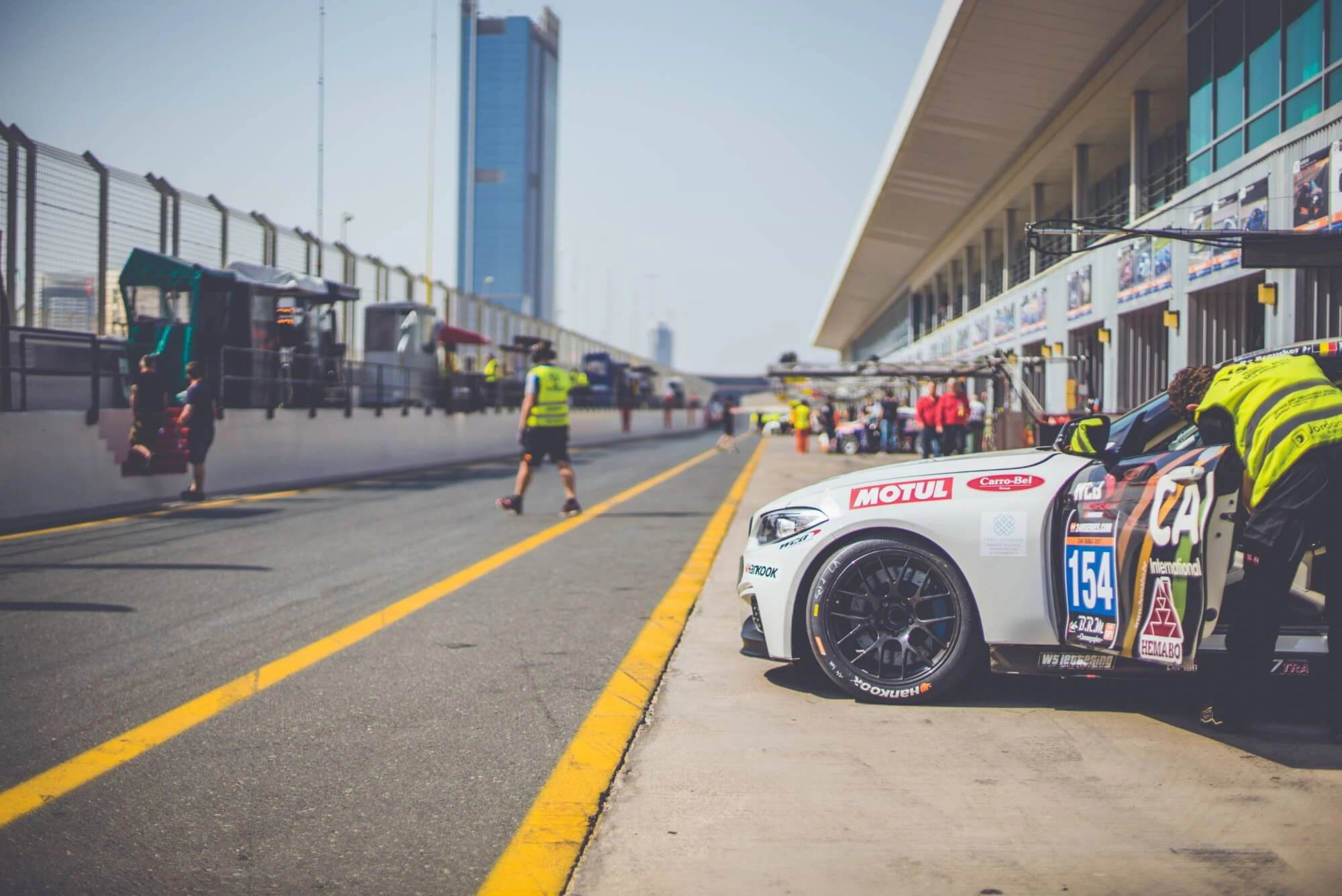 Dubai Autodrome: İçeriden İpuçları ve Bilgiler