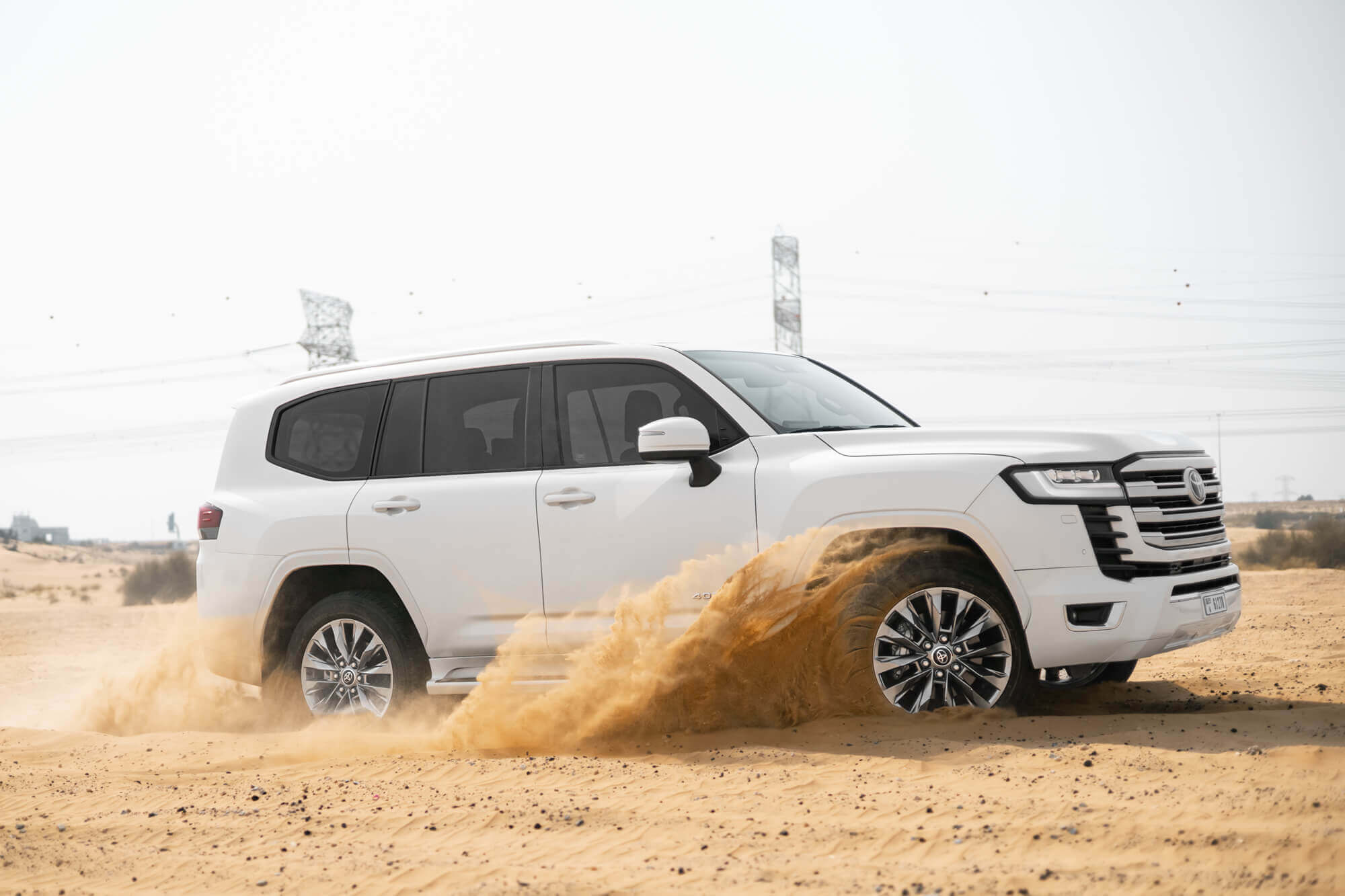 Toyota Land Cruiser 300 White
