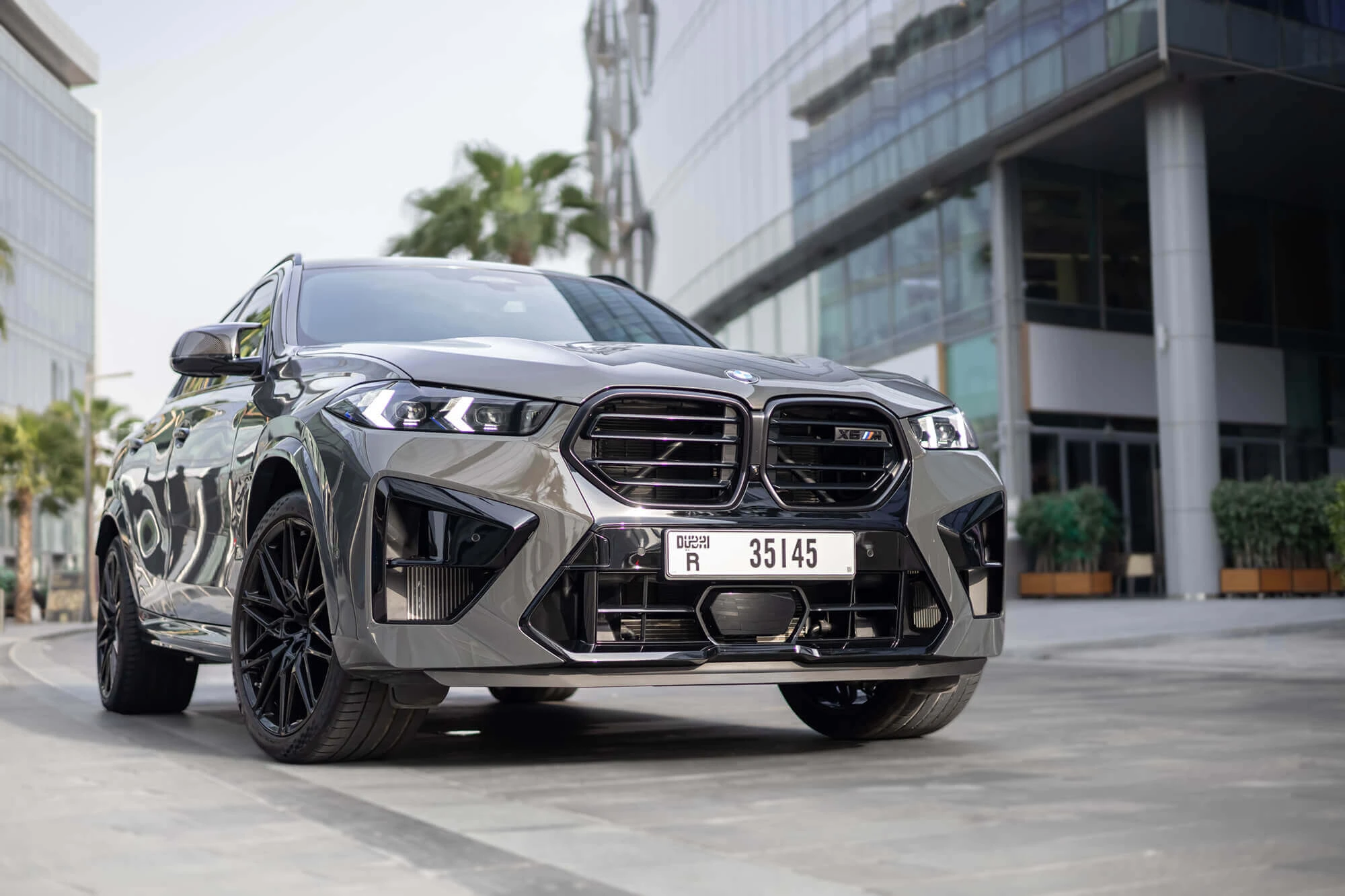 BMW X6M Wettbewerb Grau