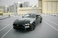 Ford Mustang Cabrio Zwart D