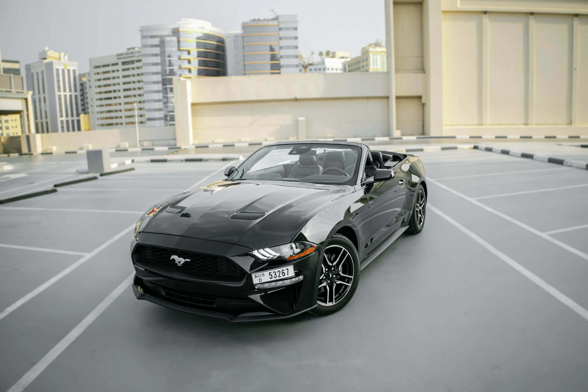 Ford Mustang Cabrio Zwart D