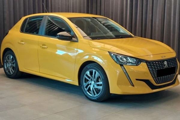 Peugeot 208 Amarillo