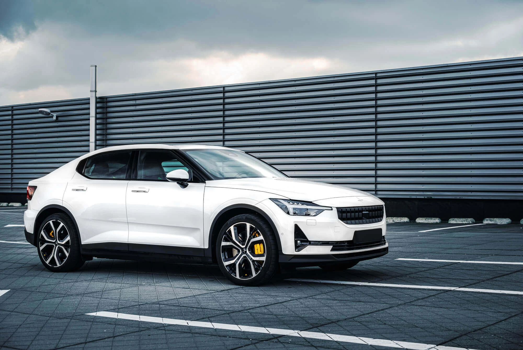 Polestar 2 Weiß