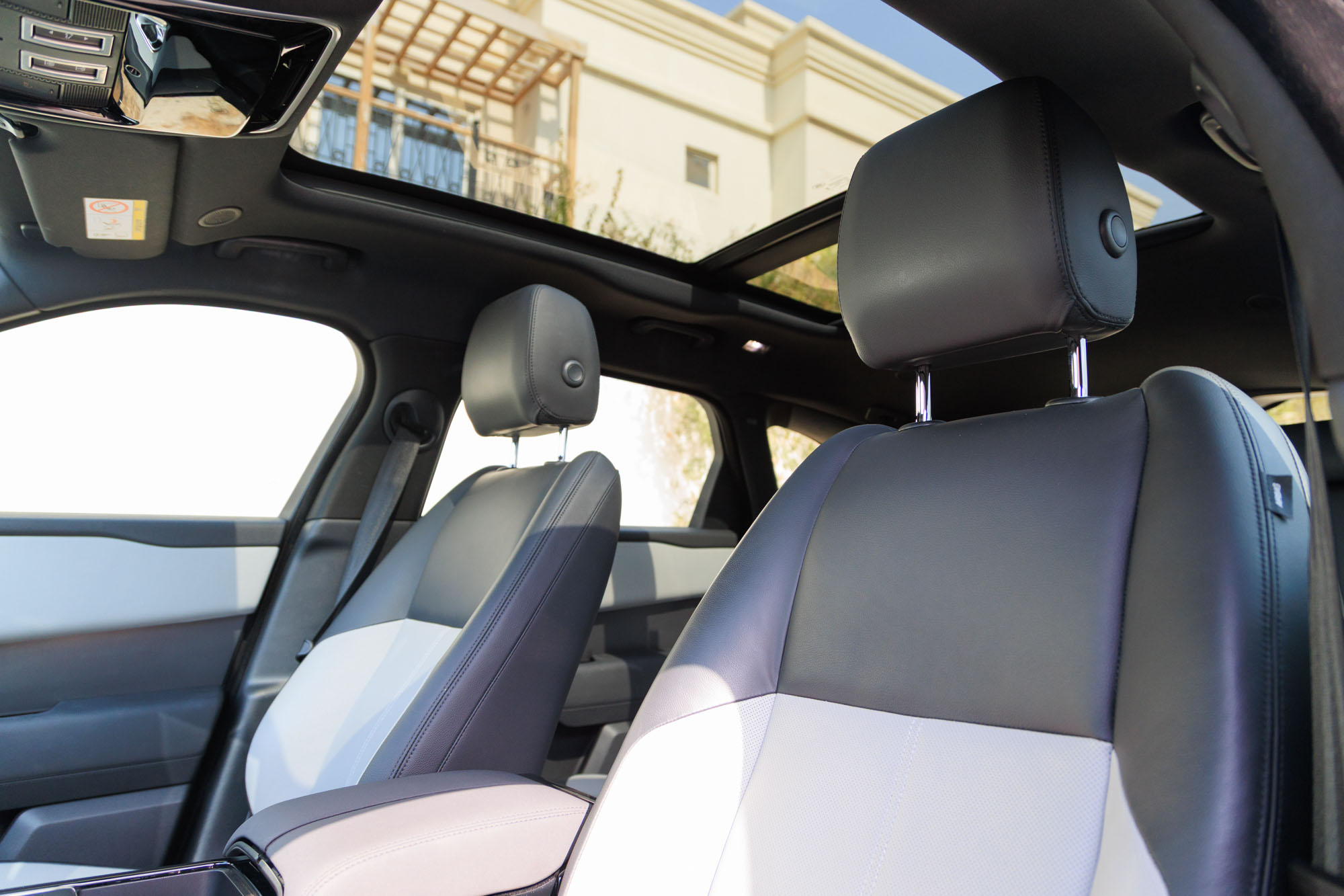 Land Rover Range Rover Velar Grey