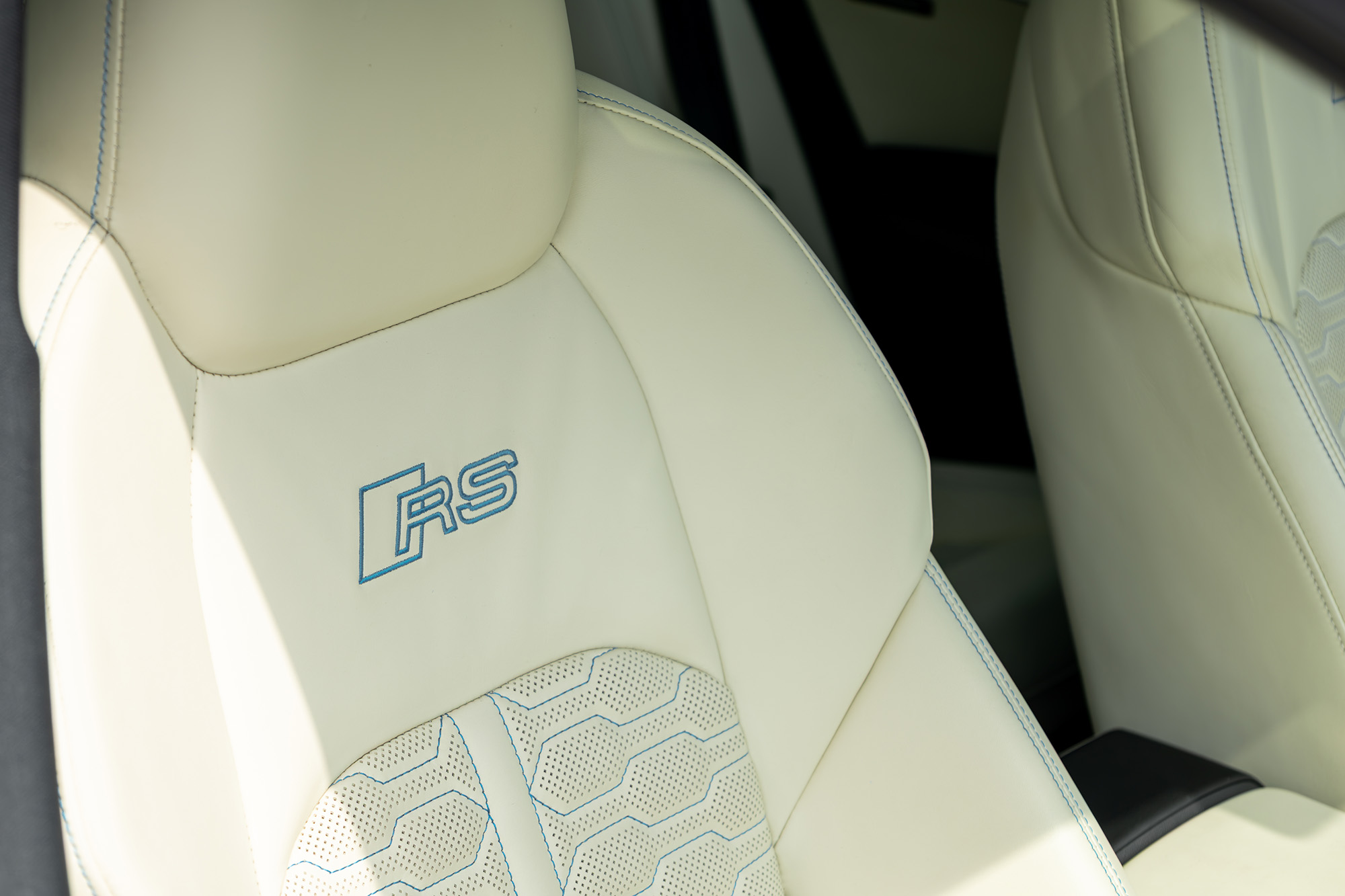 Audi RS6 Blue