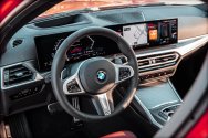 BMW 320i nieuwe generatie rood