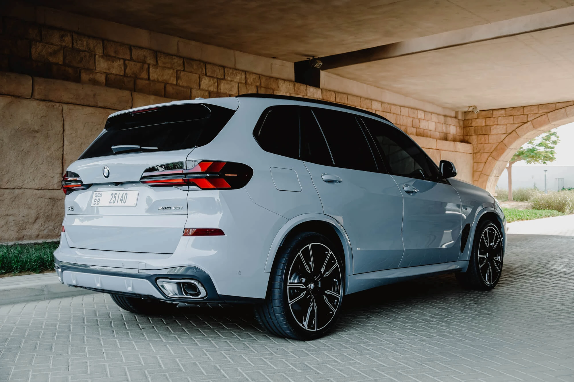 BMW X5 nieuwe generatie grijs