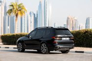 BMW X7 Yeni Nesil Siyah