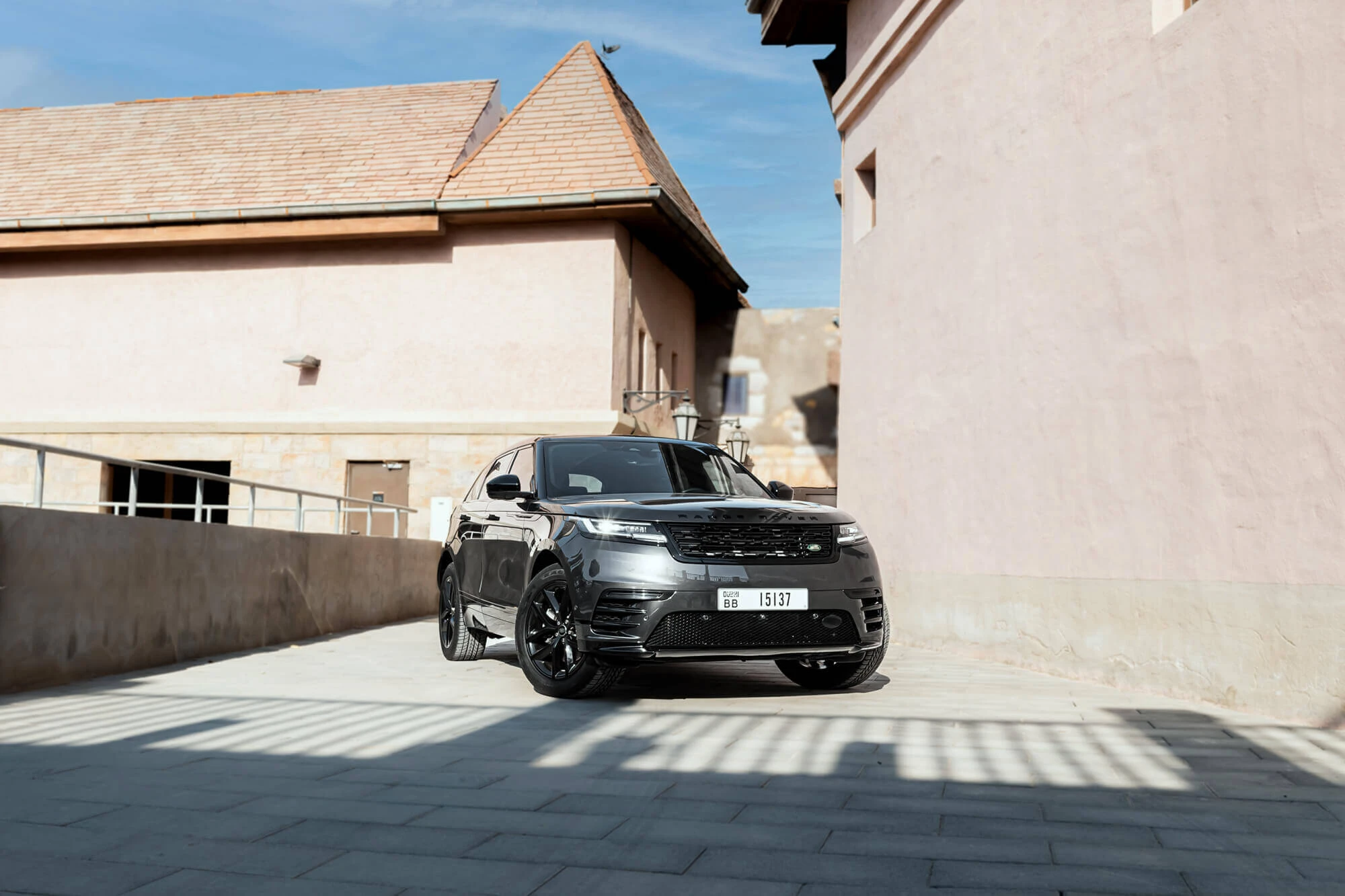 Land Rover Range Rover Velar Gris