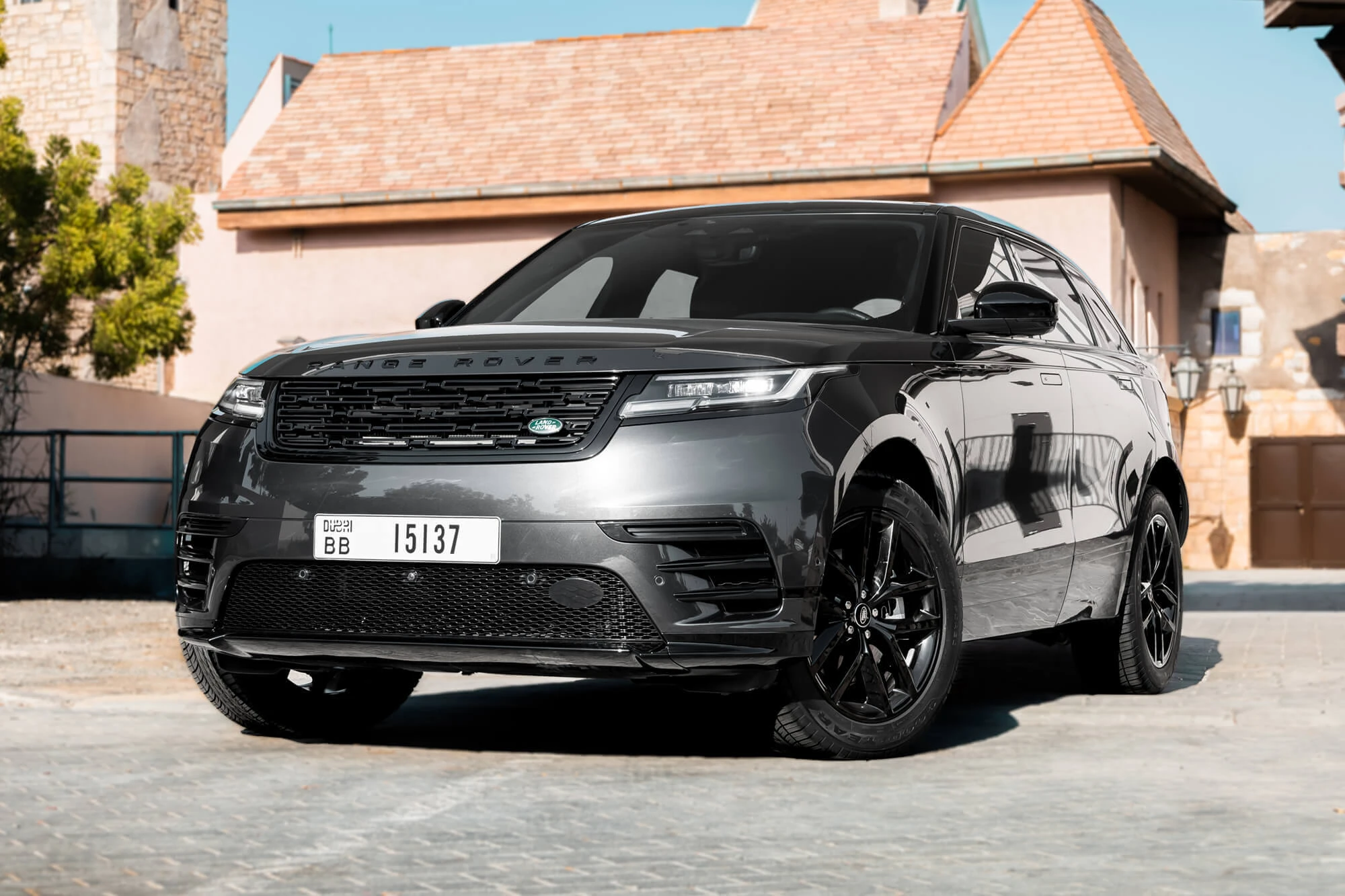 Land Rover Range Rover Velar Grau