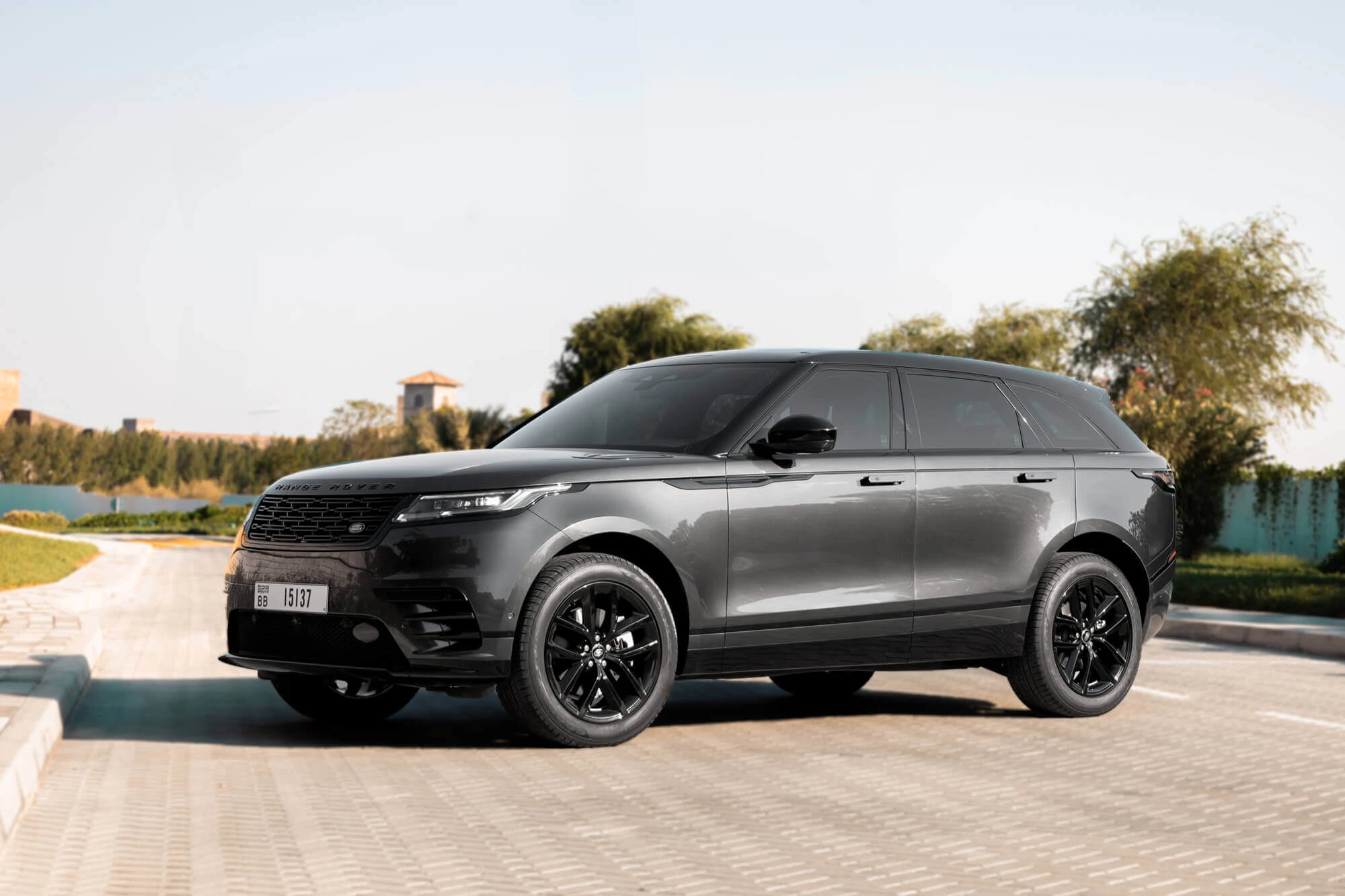 Land Rover Range Rover Velar Grey