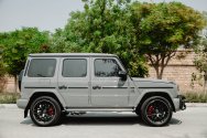 灰色奔驰 G63 AMG