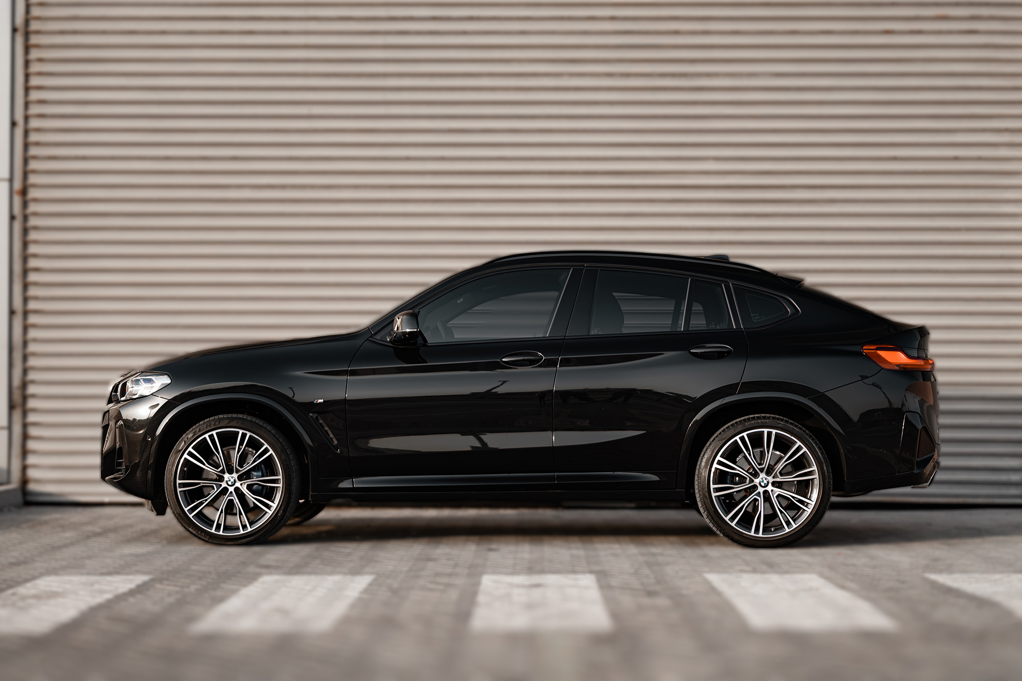 BMW X4 Черный BMW X4 Черный
