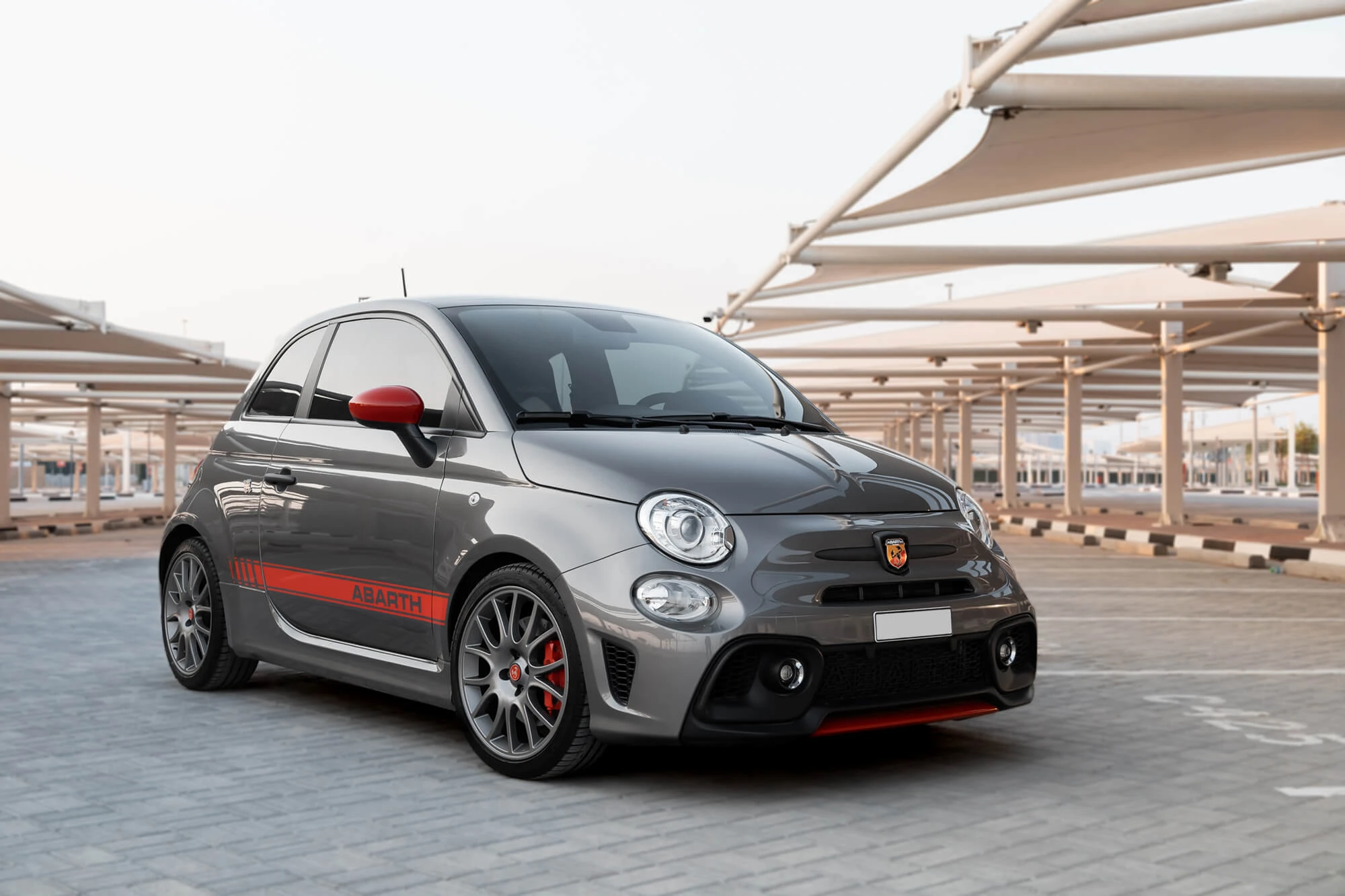 Abarth 695 Turismo Gris