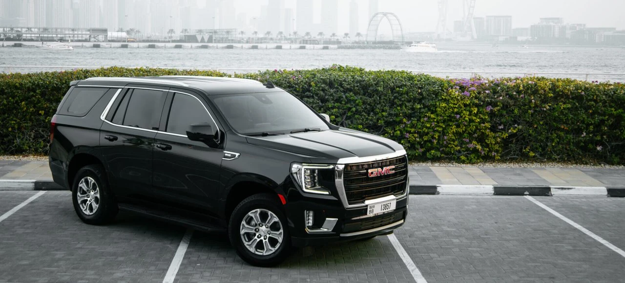 GMC Yukon שחור