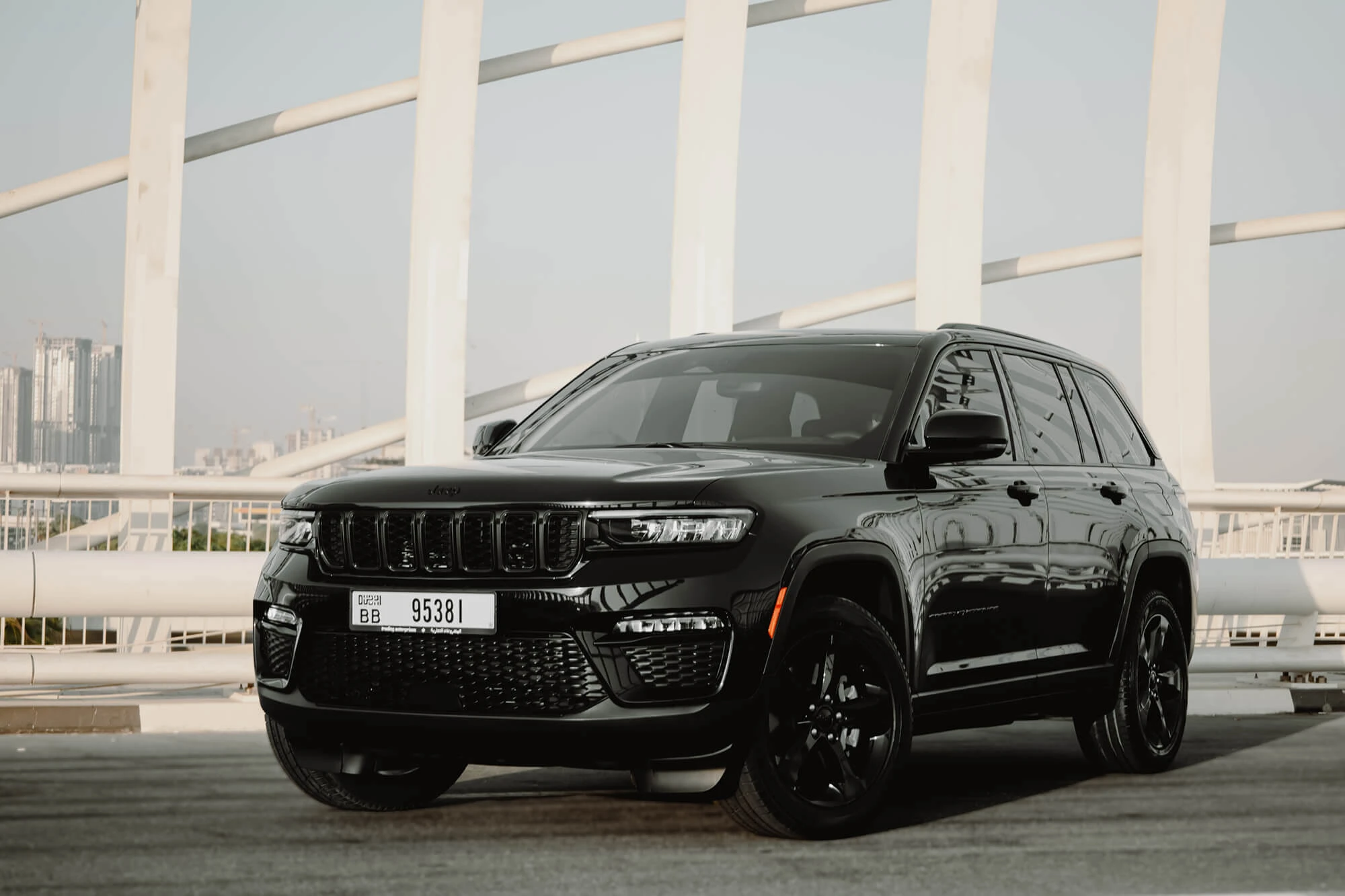 Jeep Grand Cherokee Preto