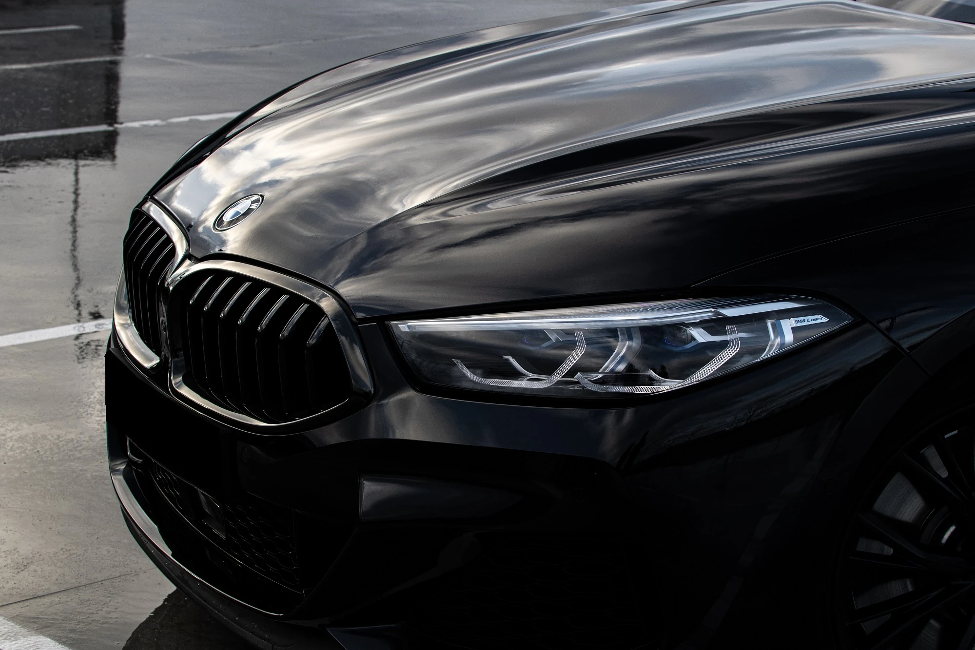 BMW 850i M Performancе Black