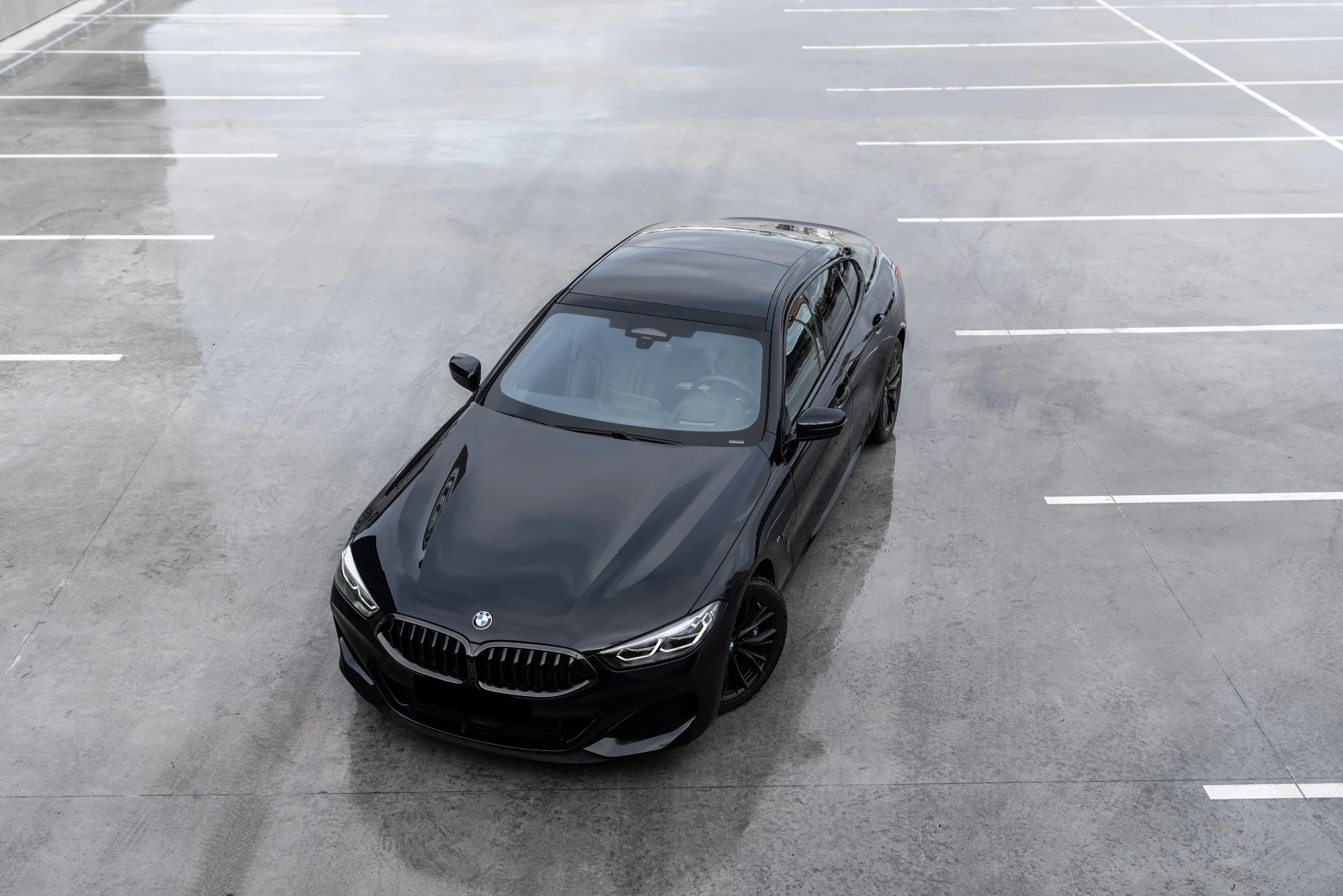 BMW 850i M Performancе Black