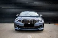 宝马 M135i xDrive 蓝色