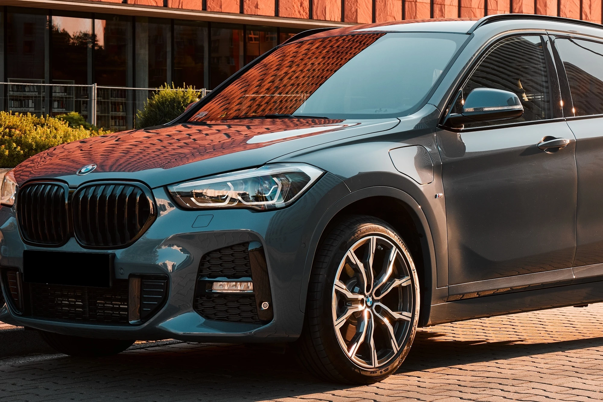 BMW X1 25e Grey