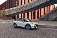 Mini Cooper E Gray