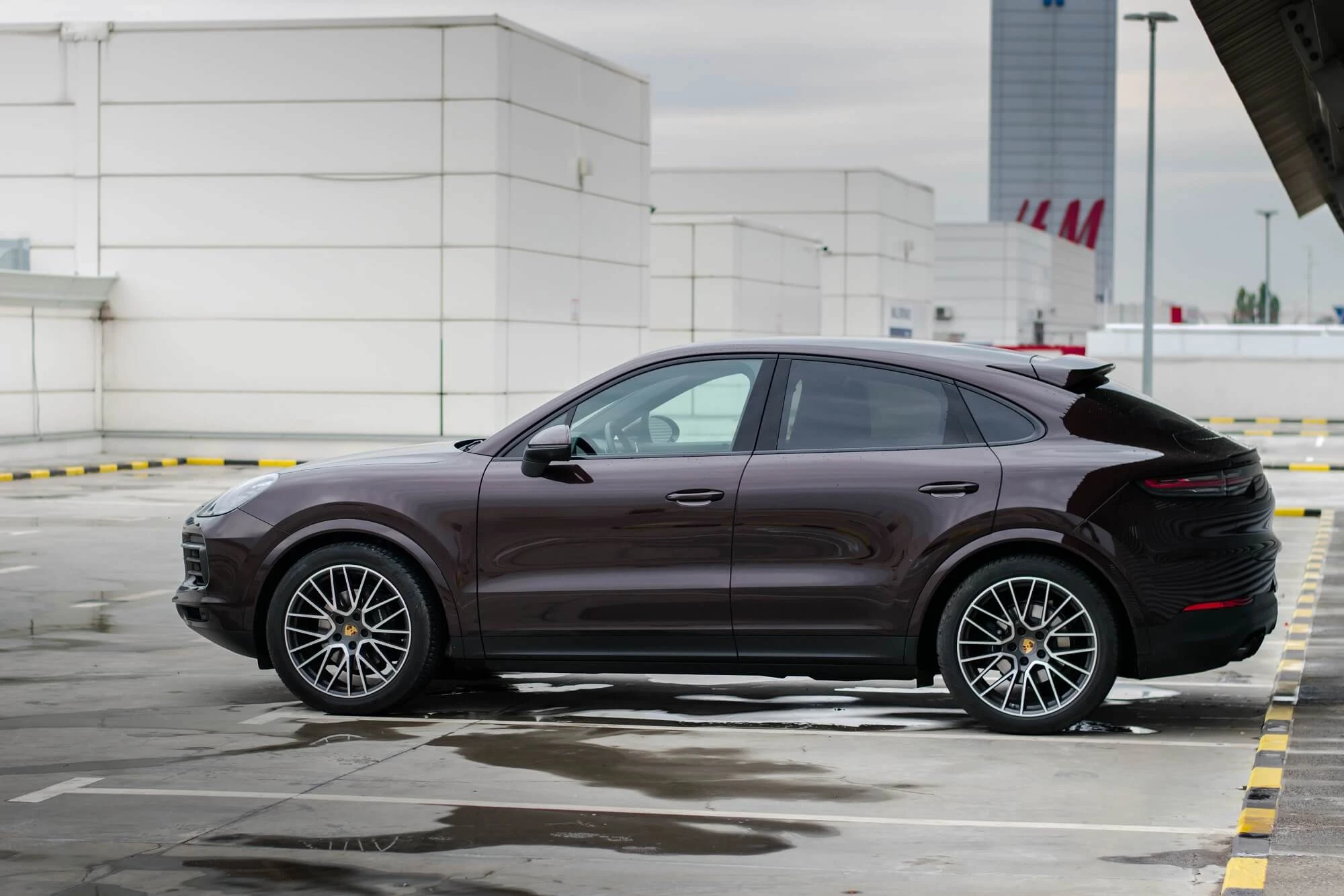 Porsche Cayenne Coupe Brown