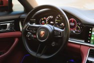 Porsche Panamera 4 Hybrid Orange