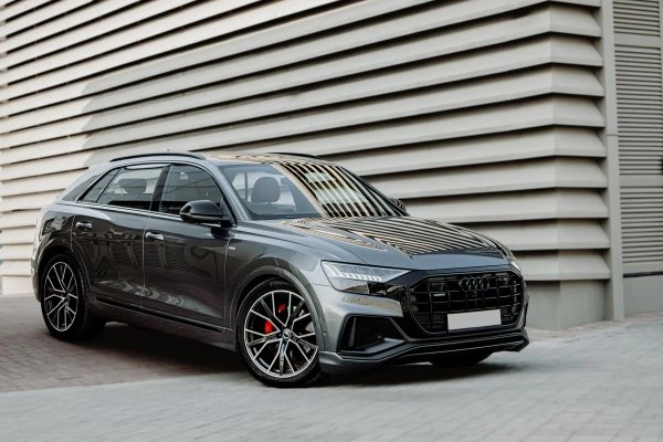 Audi Q8 Grey