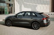 Audi Q8 Gris