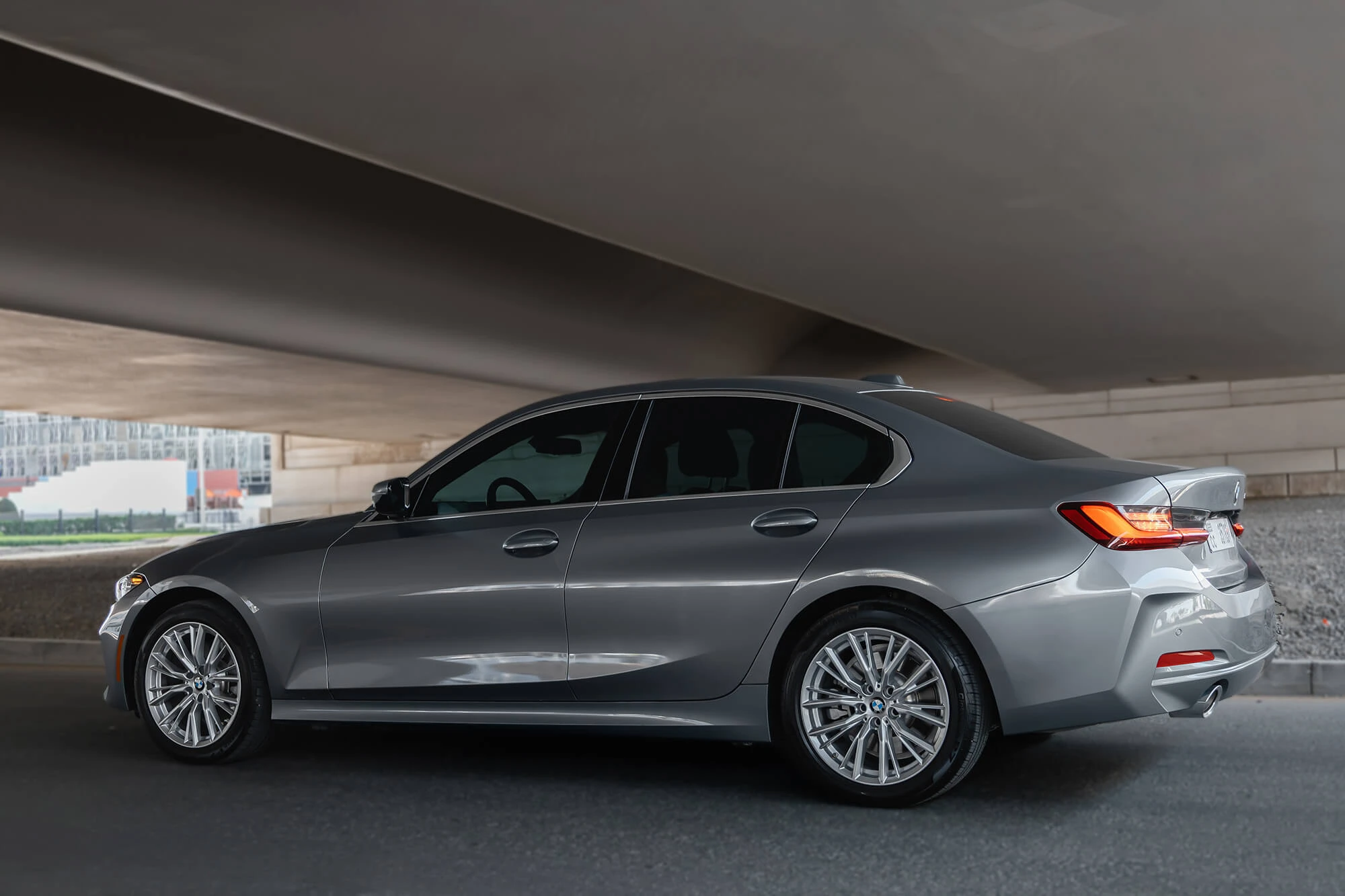 BMW 330 Nuova Gen Grigio