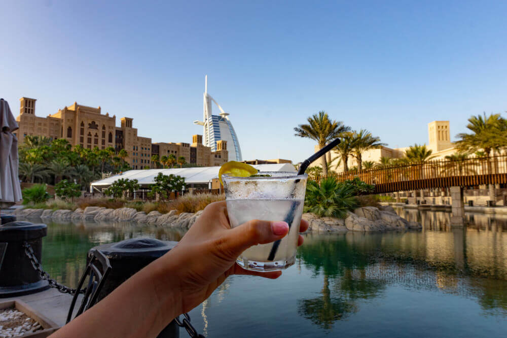 Best Bars and Pubs in Dubai