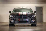 Ford Mustang Черный