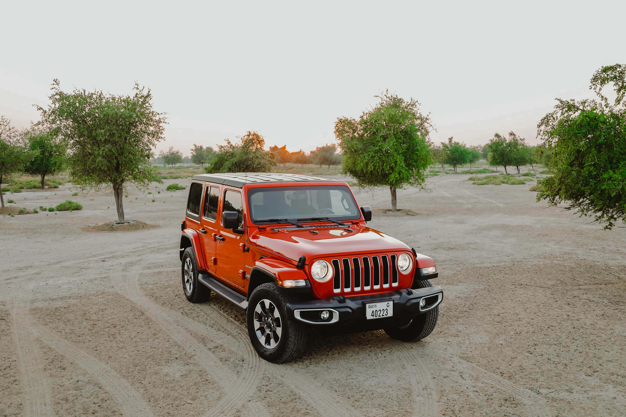 Jeep Wrangler V6 Röd