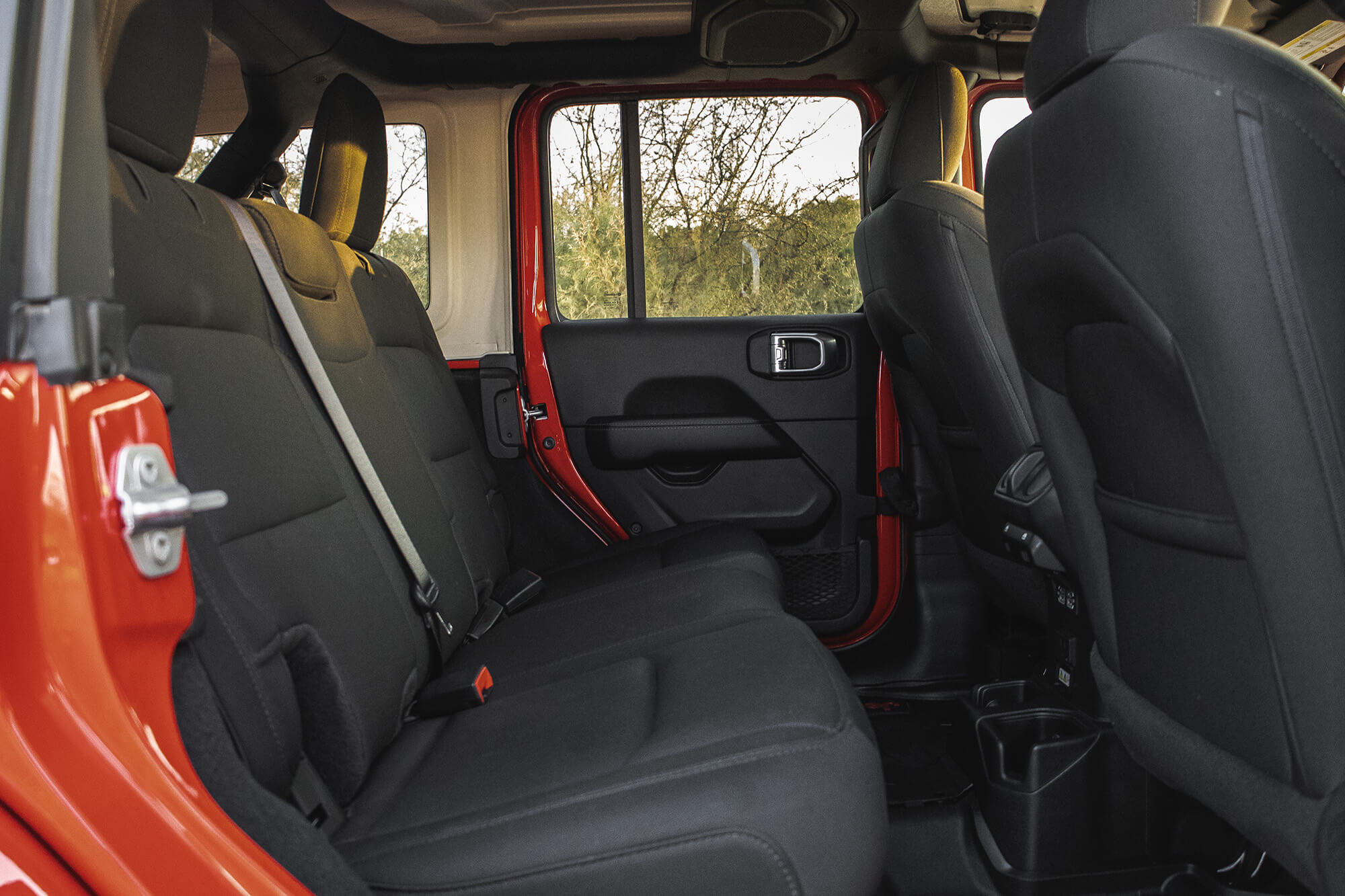 Jeep Wrangler V6 Red