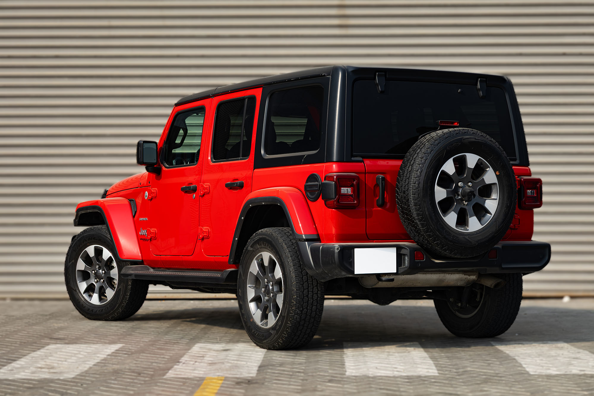 Jeep Wrangler V6 Red