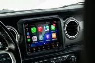 Jeep Wrangler V6 Red