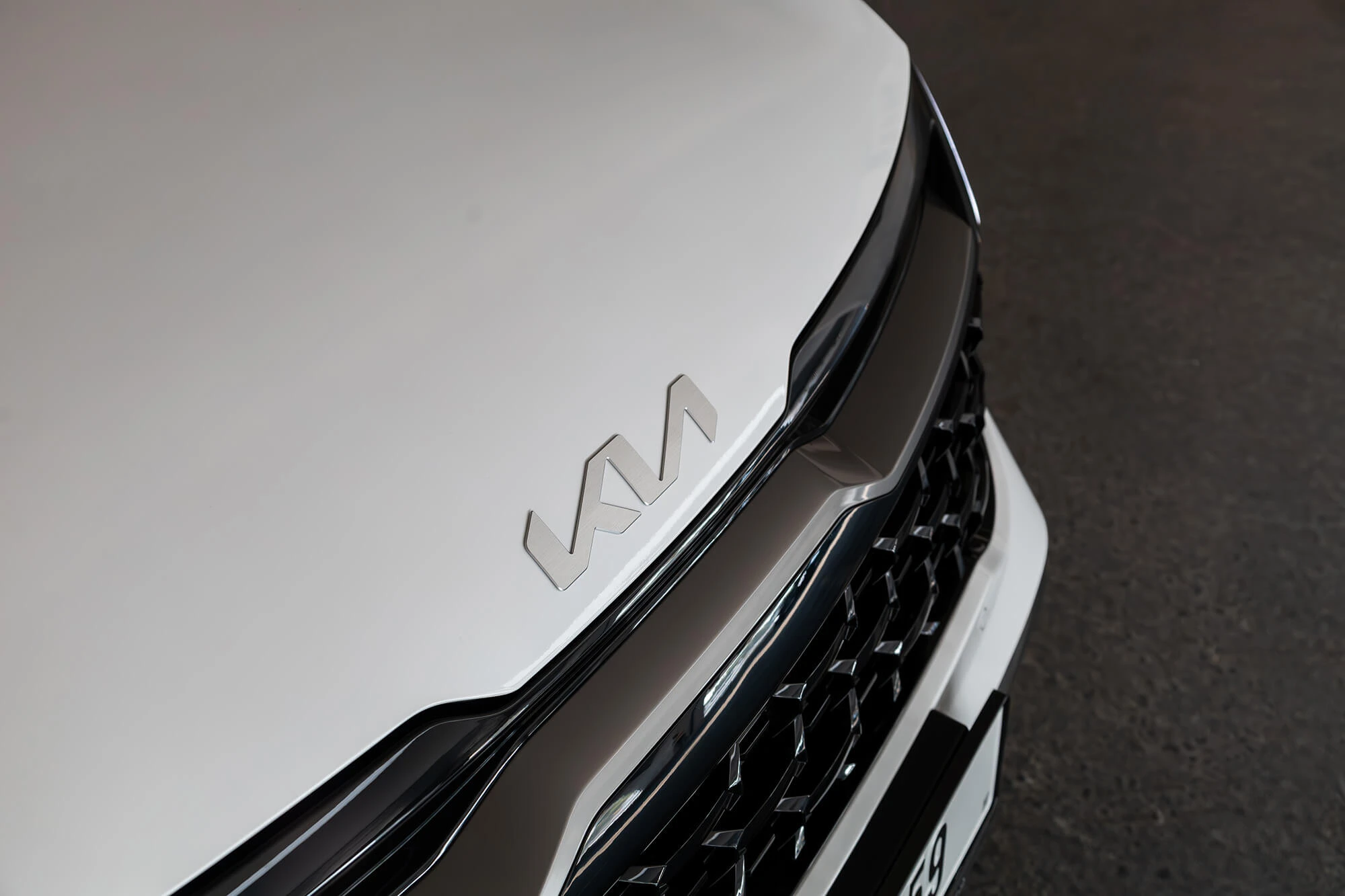 Kia Sportage New Gen Blanco y Negro