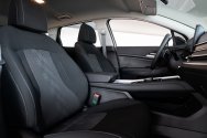 Kia Sportage New Gen Blanco y Negro