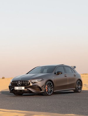 مرسيدس A35 AMG A35 AMG رمادي غير لامع