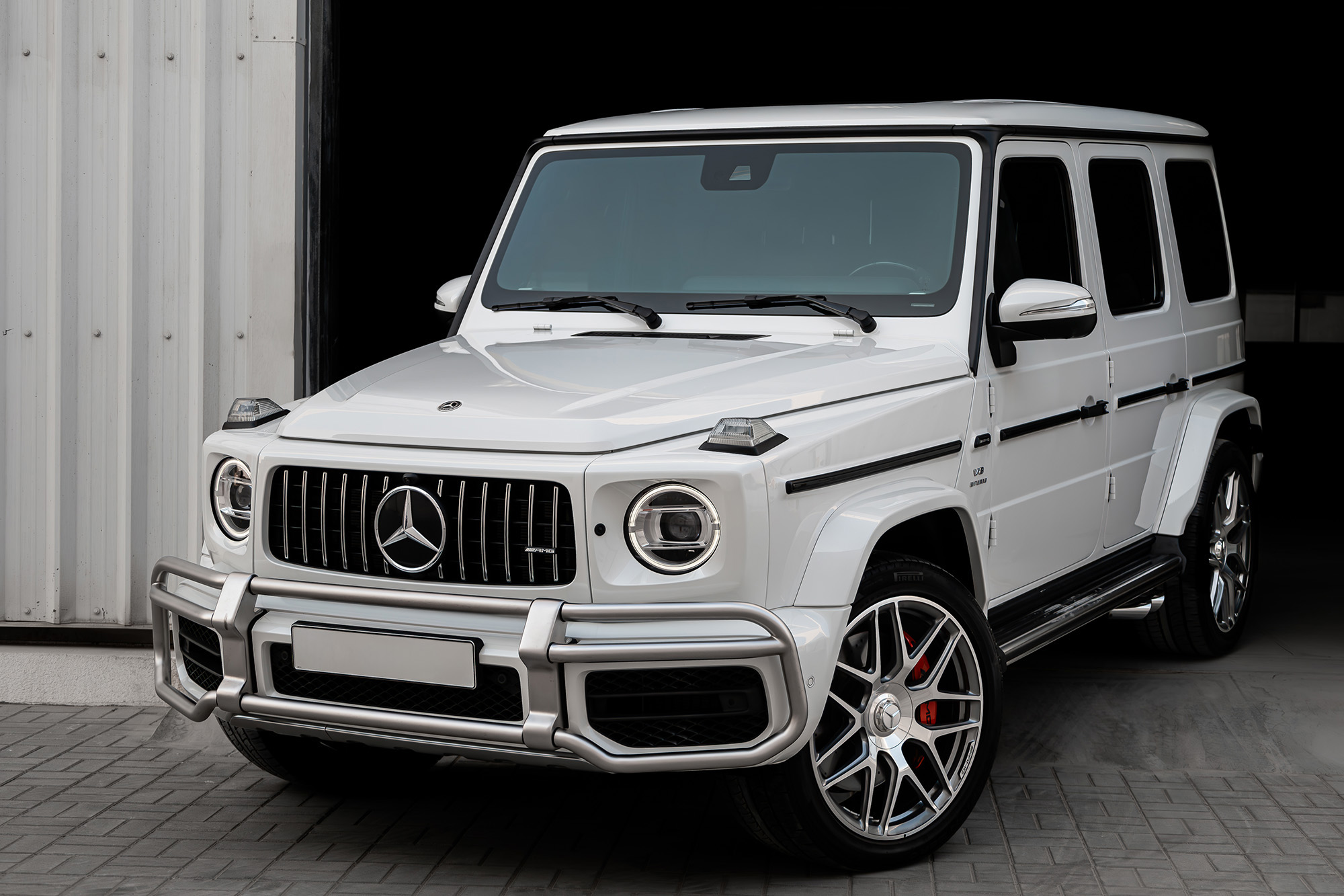 Mercedes G63 AMG White Mercedes G63 AMG White