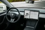Tesla Model Y Wit Tesla Model Y Wit