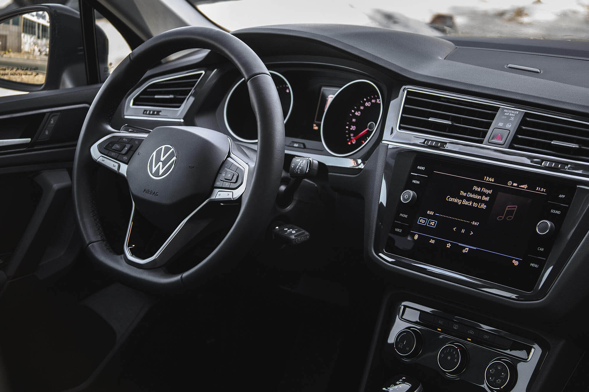 大众 Tiguan 灰色