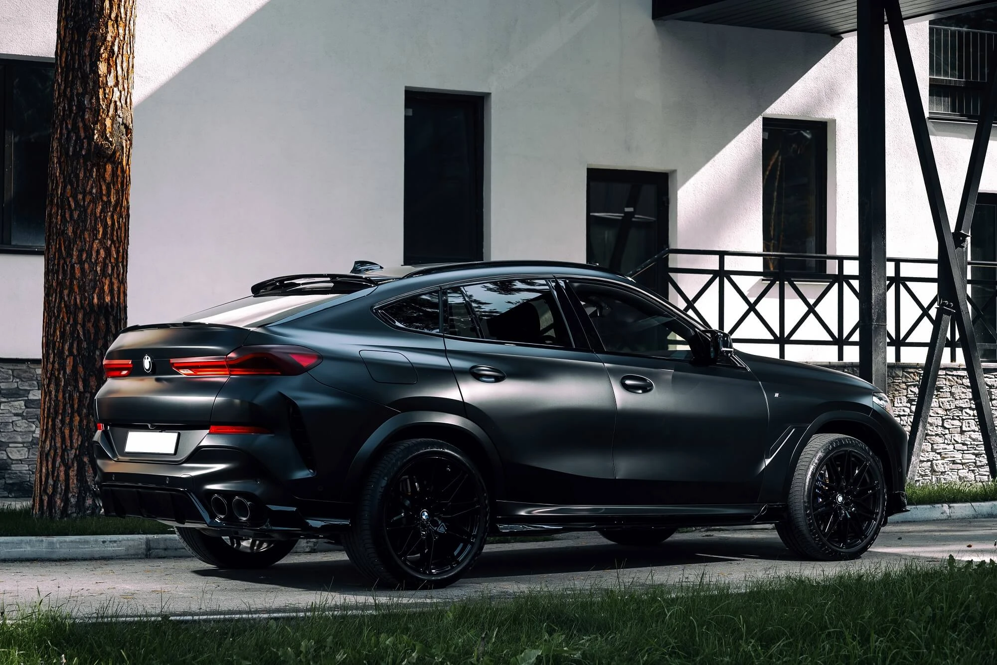 BMW X6M Svart