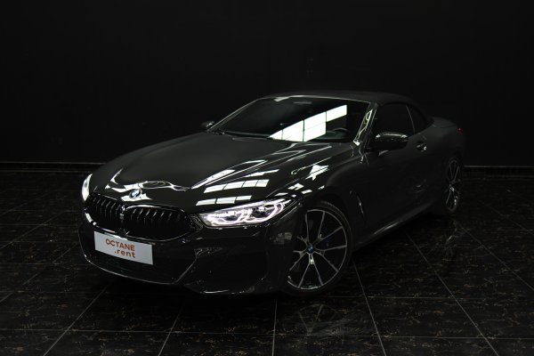 BMW 840i Convertible Gris