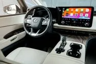 Lexus LM 350H Hvid