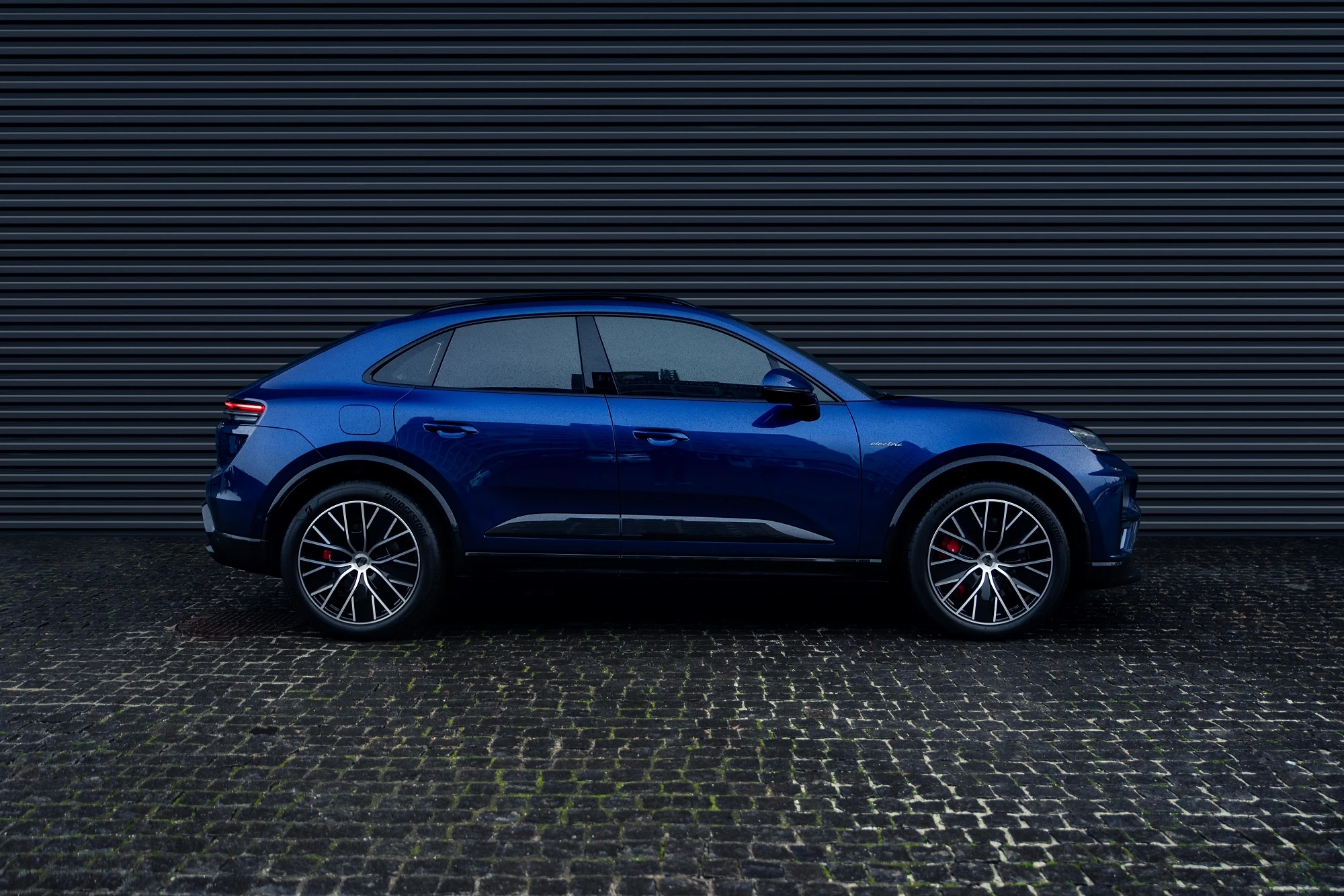 Porsche Macan Turbo Blå