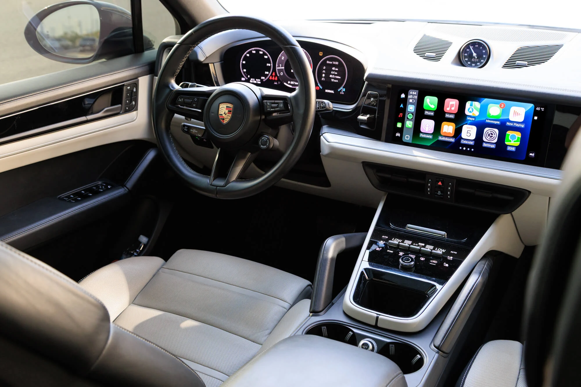 Porsche Cayenne Grey