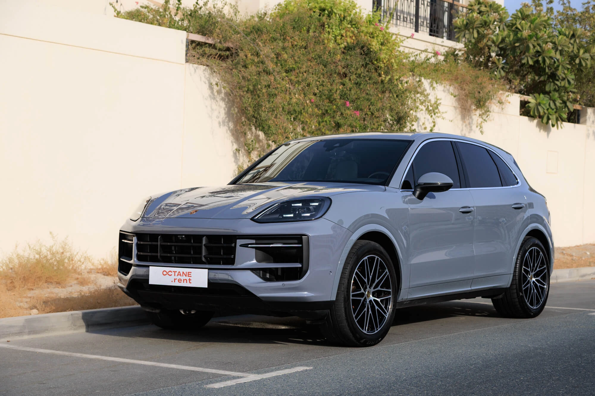 Porsche Cayenne Grey
