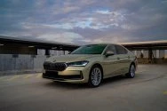 Skoda Superb Olive