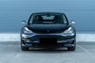 Tesla Model 3 a lunga autonomia con doppio motore nero